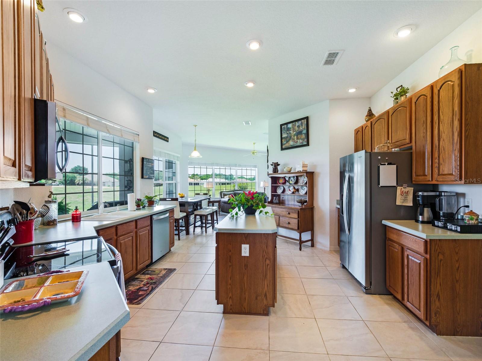 Image 14 of 34 For 11702 173rd Lane Road