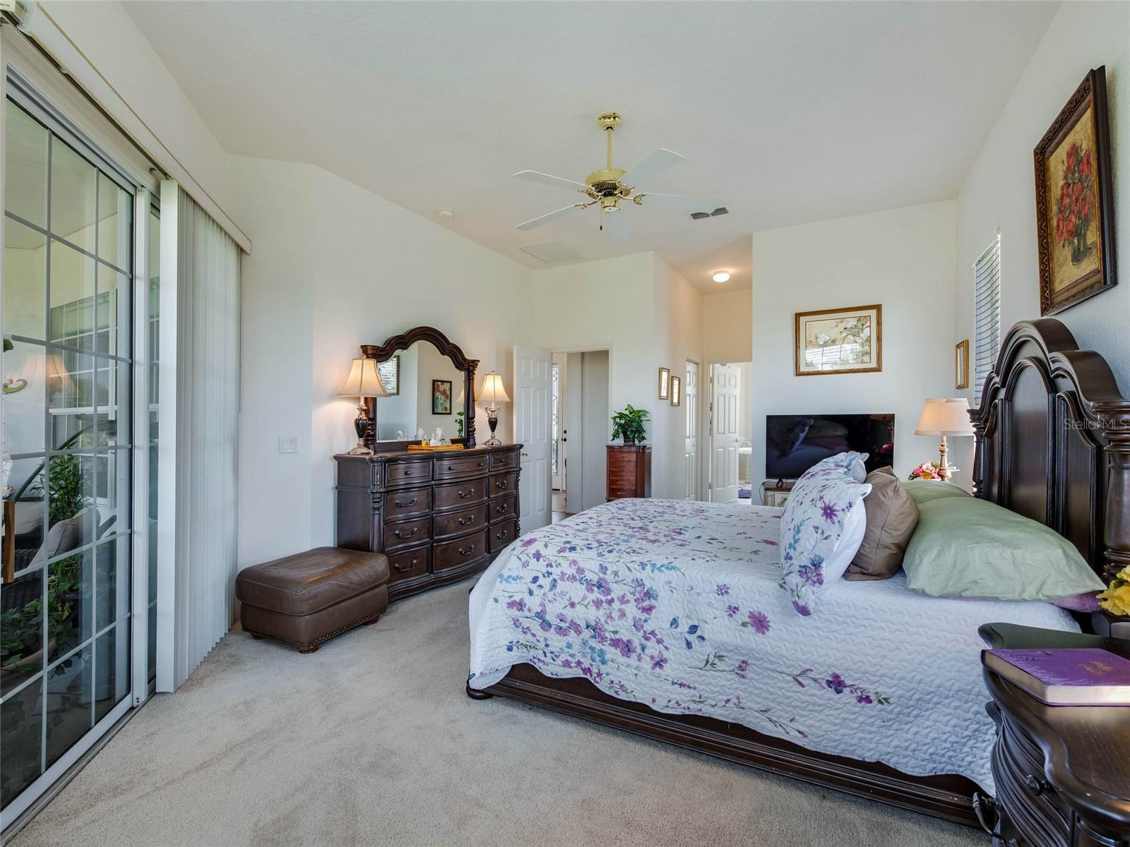 Image 22 of 34 For 11702 173rd Lane Road