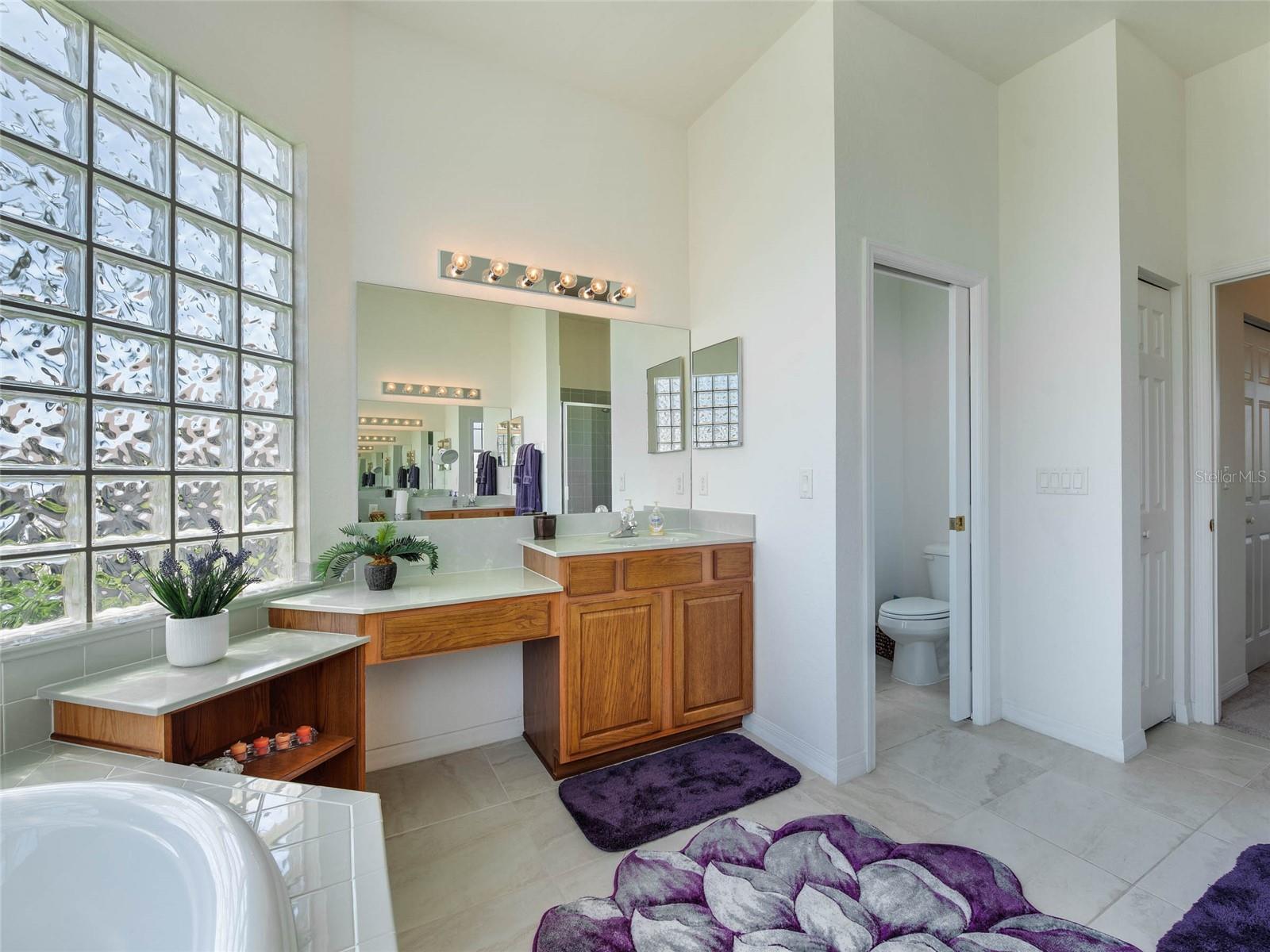 Image 25 of 34 For 11702 173rd Lane Road