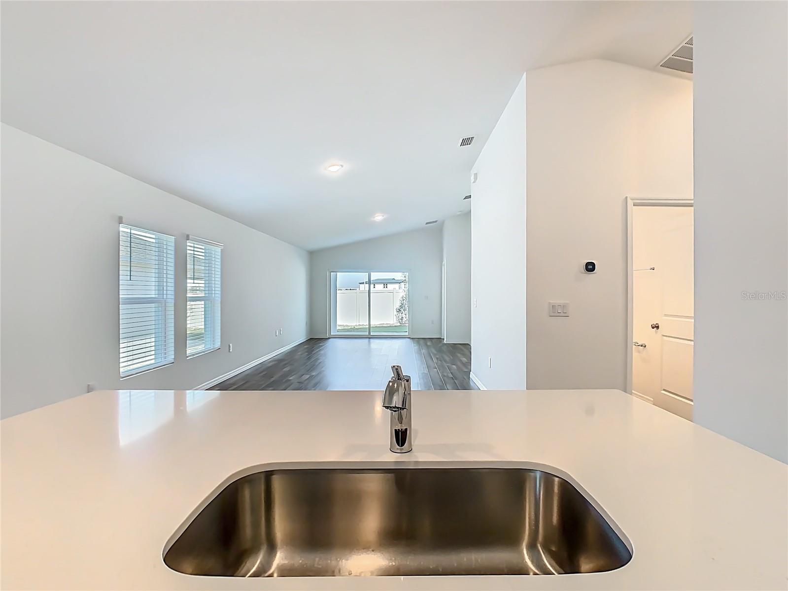 Image 17 of 33 For 4711 Rolling Lake Lane