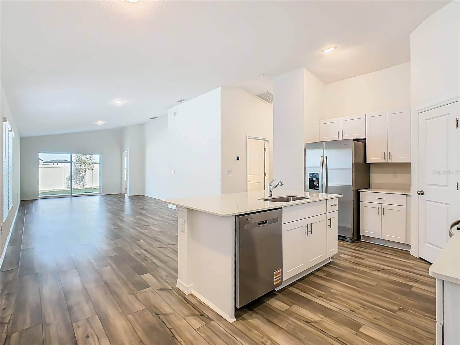 Image 8 of 33 For 4711 Rolling Lake Lane