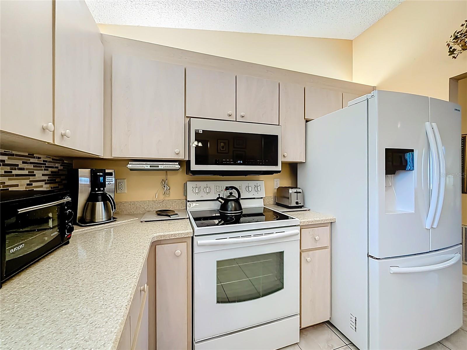 Image 16 of 40 For 9826 178th Lane