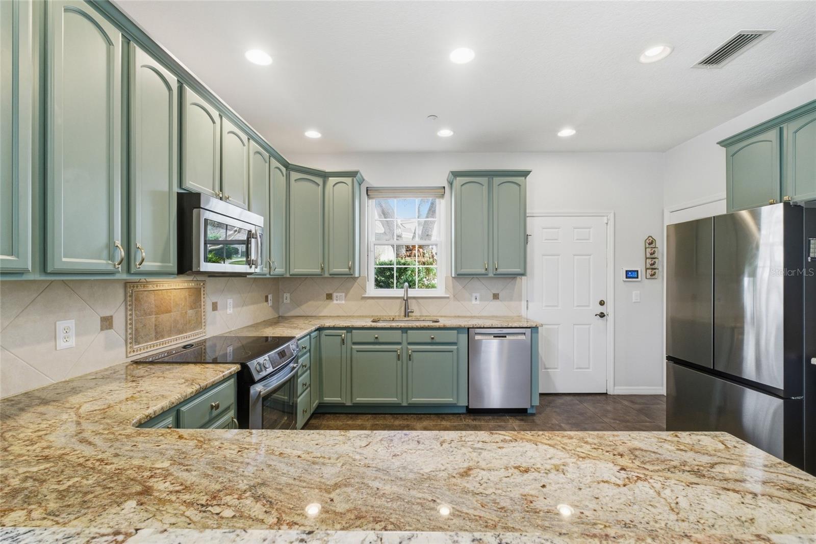 Image 3 of 54 For 161 Nautica Mile Drive