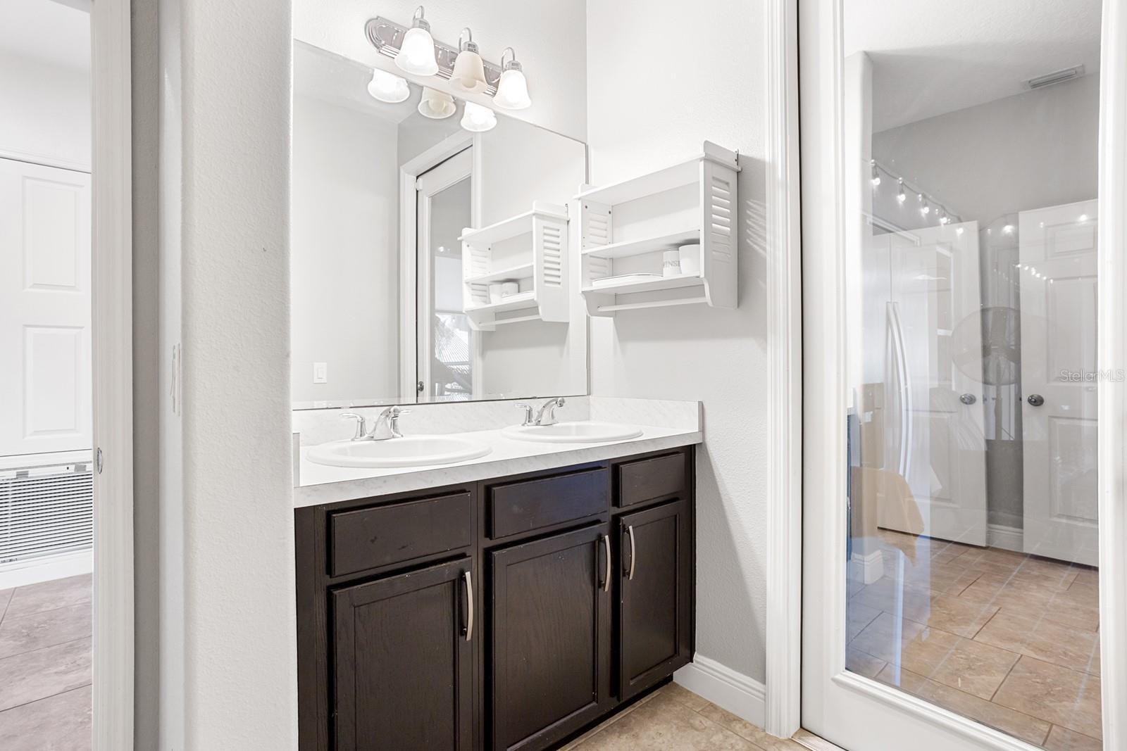 Image 18 of 47 For 1408 Shira Road