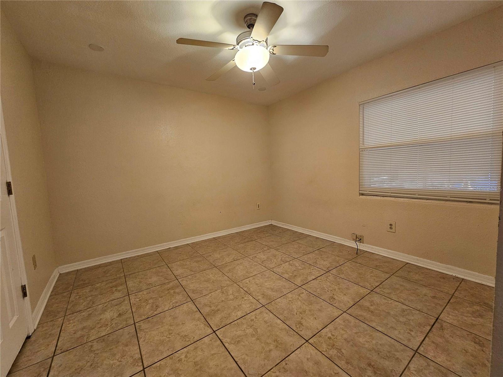 Image 7 of 13 For 5311 Davisson Avenue