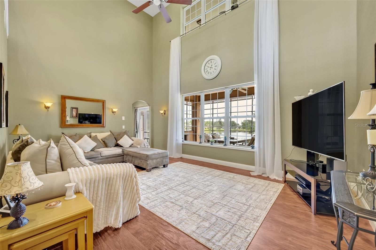 Image 21 of 81 For 15001 Green Valley Boulevard