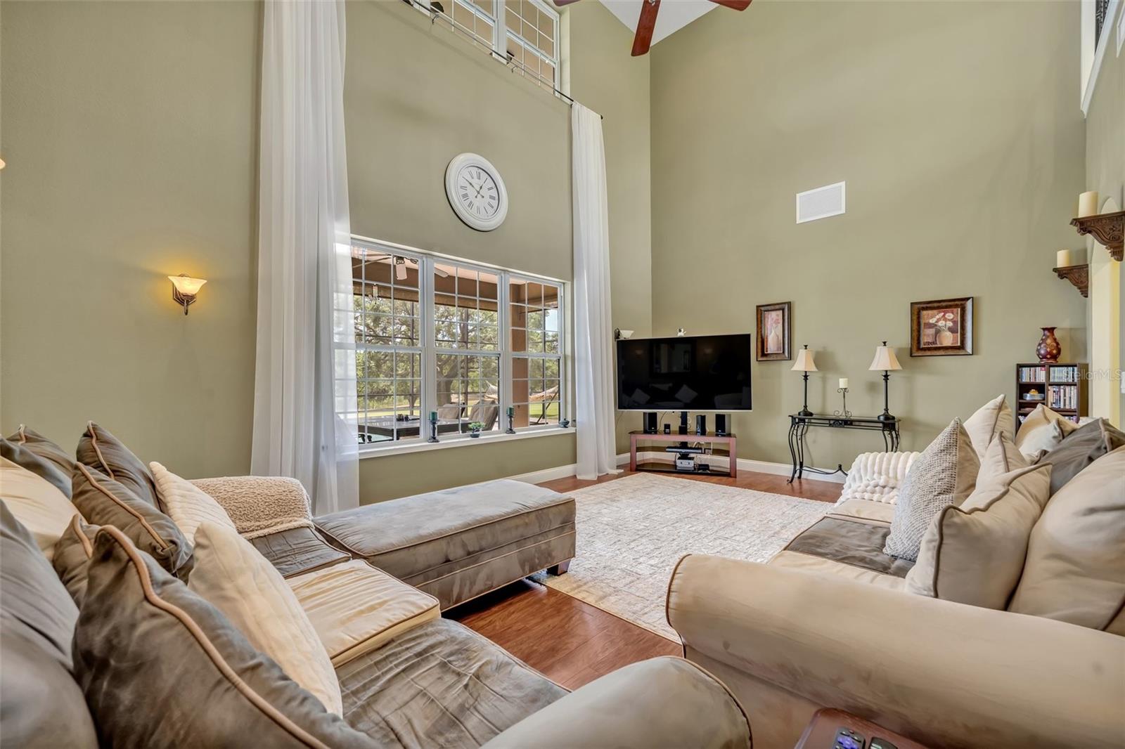 Image 23 of 81 For 15001 Green Valley Boulevard