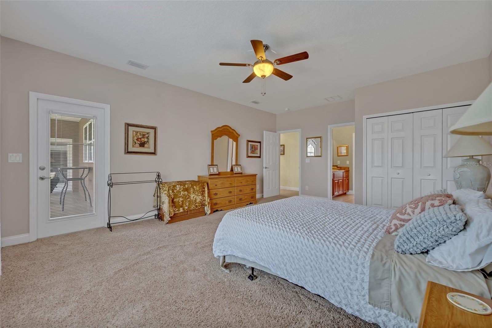 Image 45 of 81 For 15001 Green Valley Boulevard