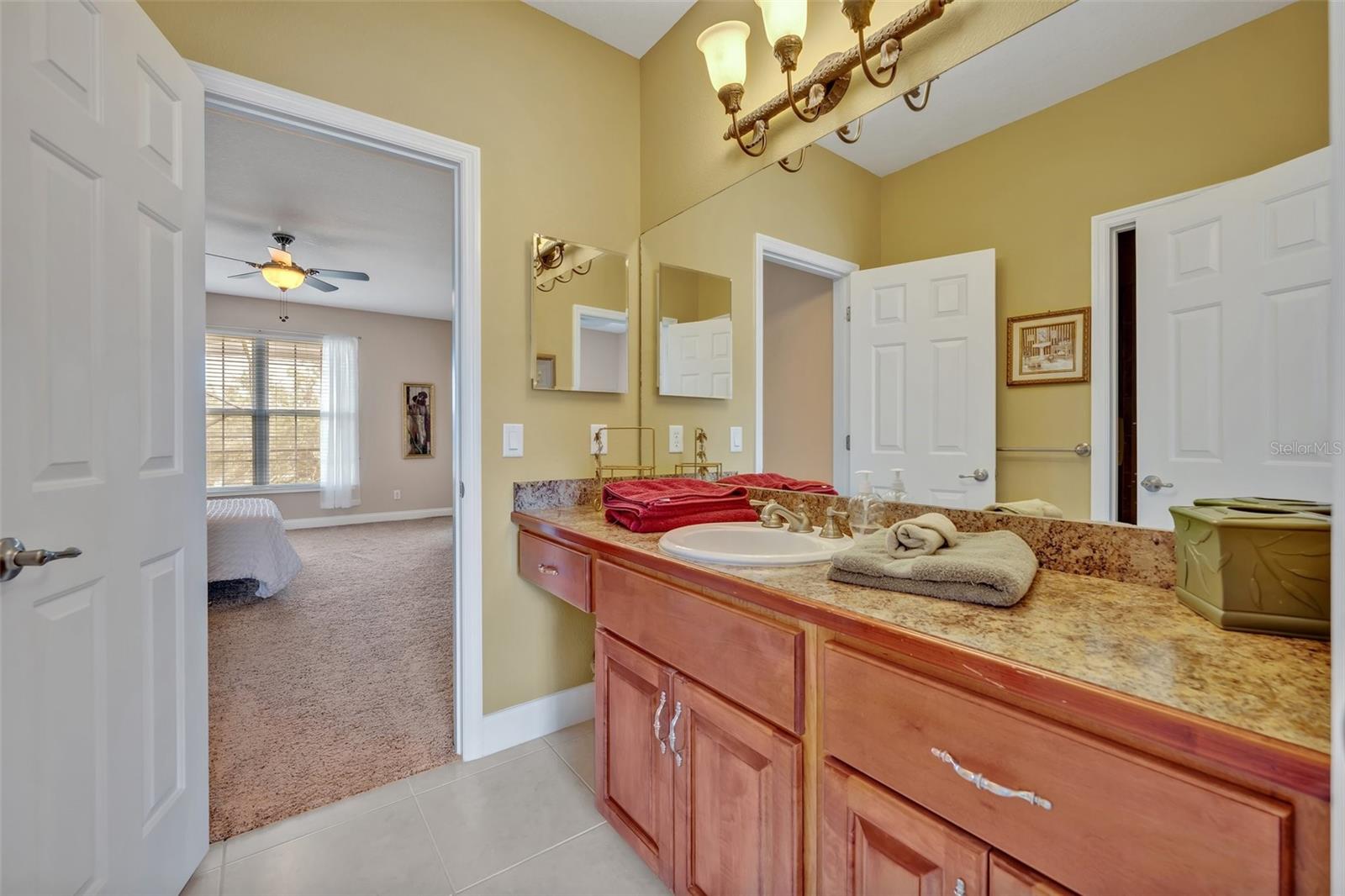 Image 46 of 81 For 15001 Green Valley Boulevard