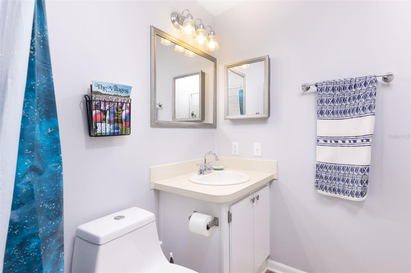 Image 23 of 27 For 605 Rainbow Boulevard