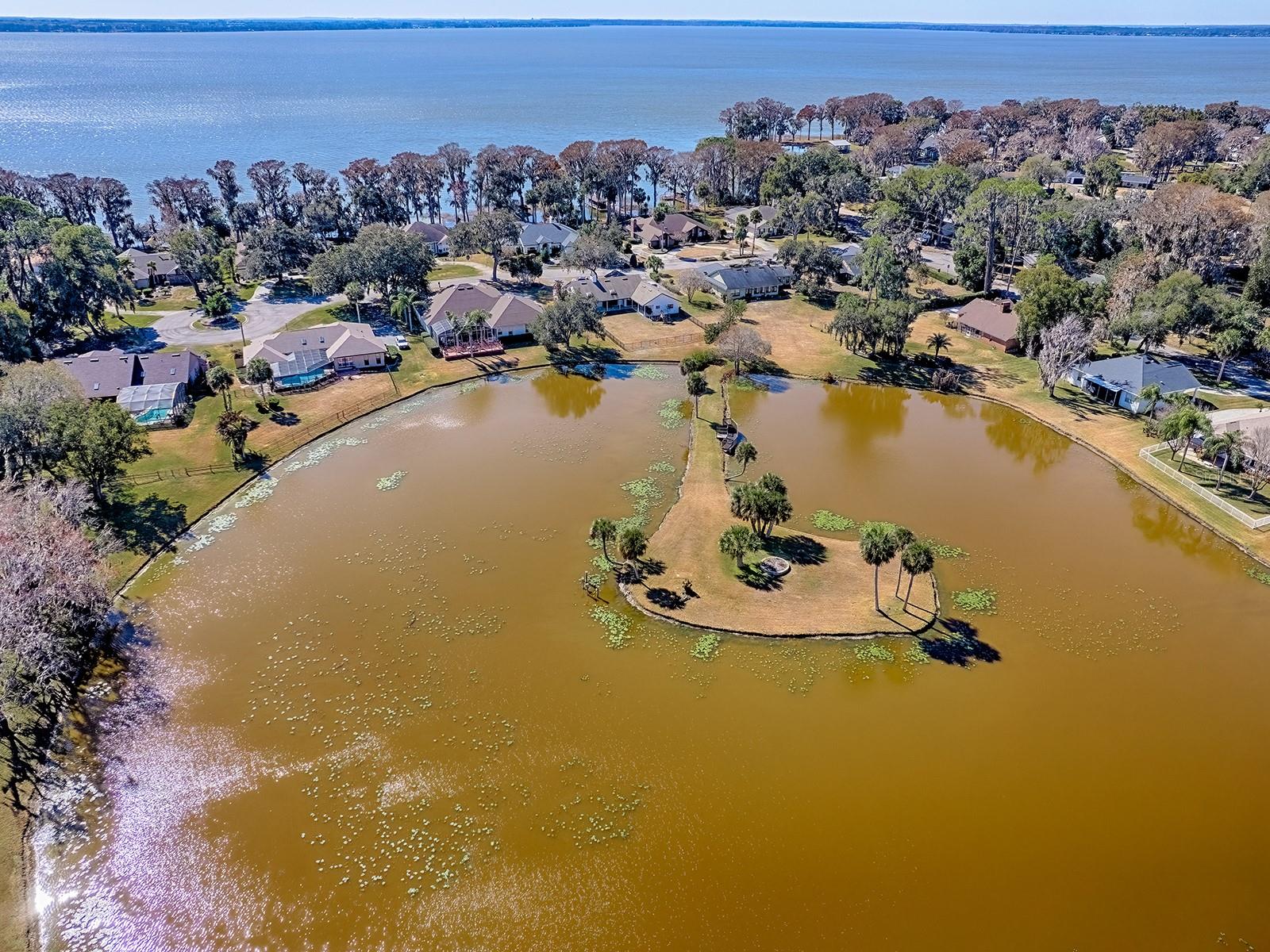 Image 2 of 64 For 2652 Grand Island Shores Road