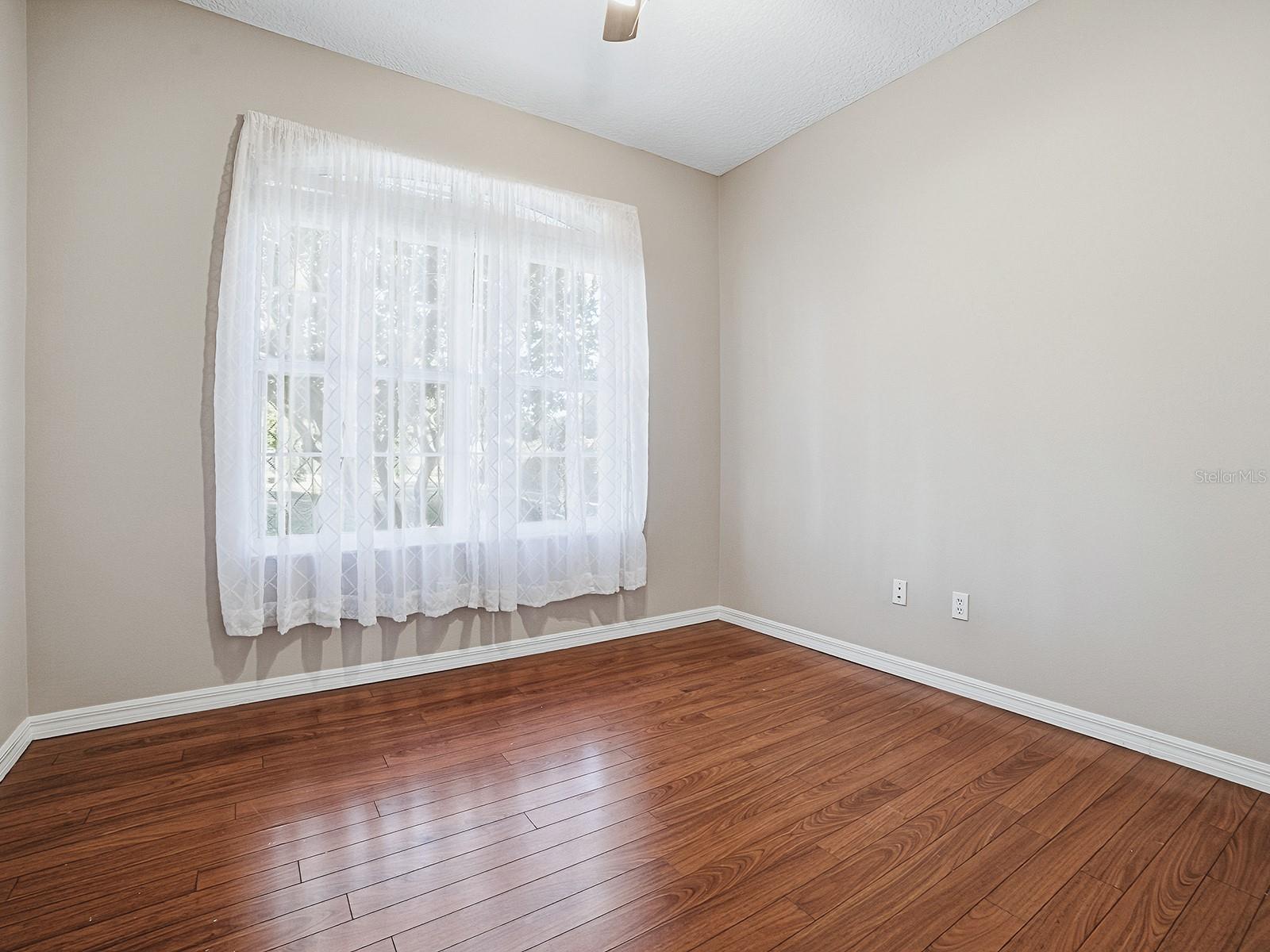 Image 31 of 64 For 2652 Grand Island Shores Road