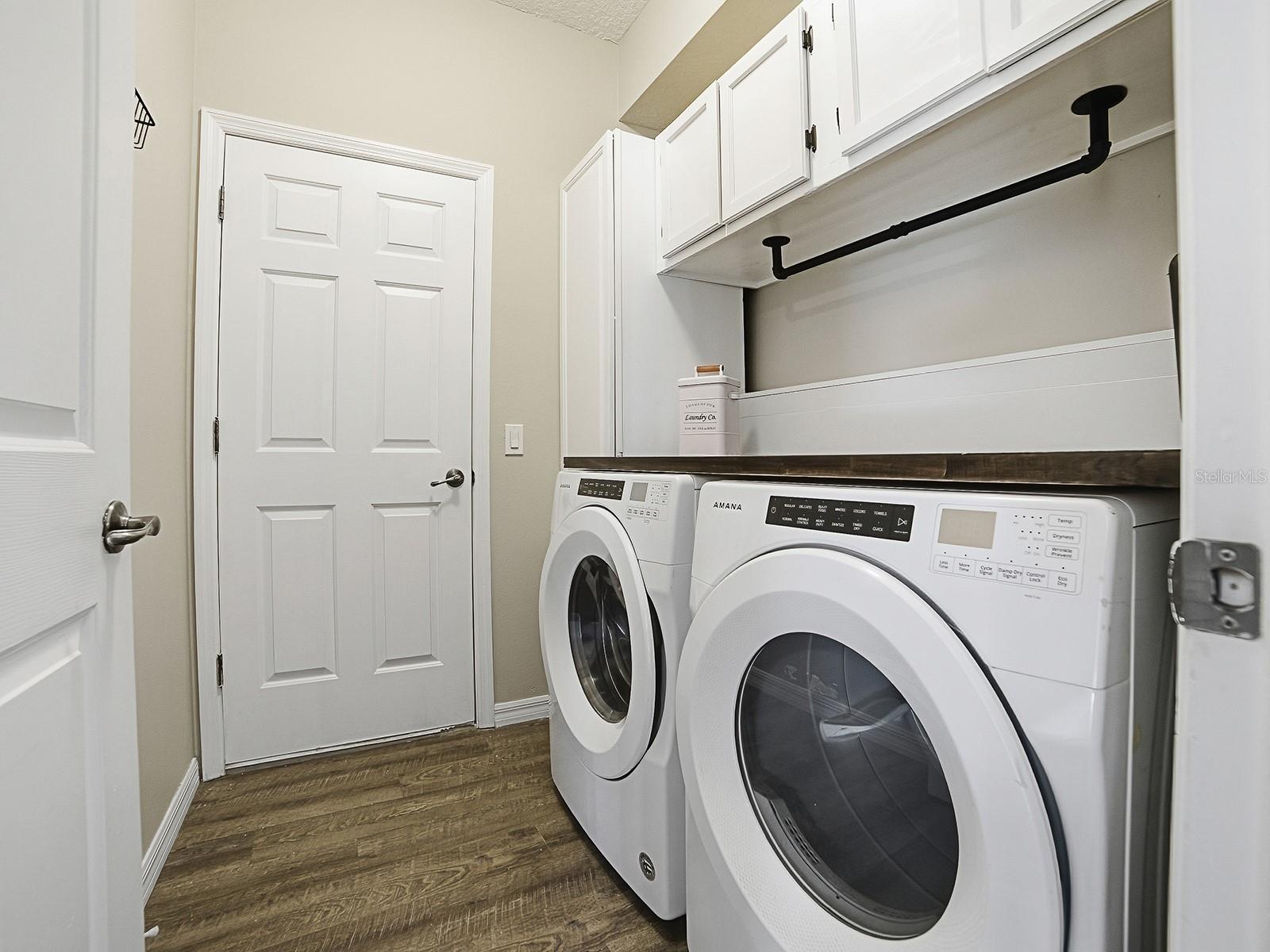 Image 36 of 64 For 2652 Grand Island Shores Road