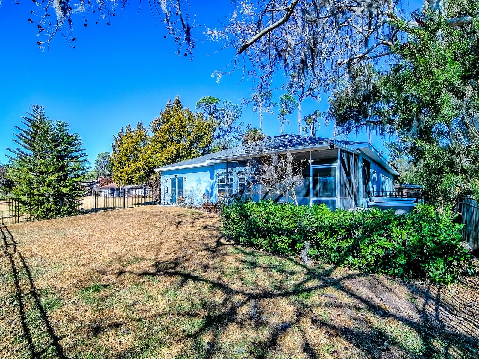 Image 48 of 64 For 2652 Grand Island Shores Road