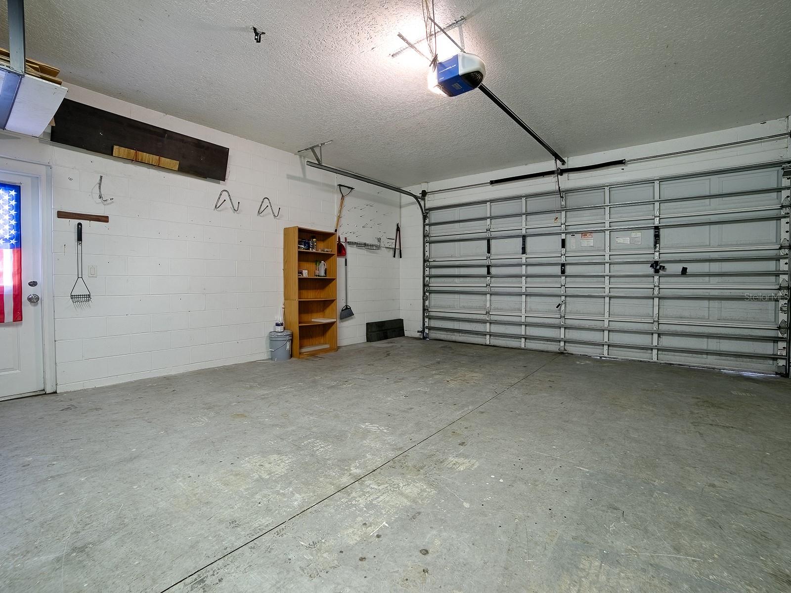 Image 61 of 64 For 2652 Grand Island Shores Road