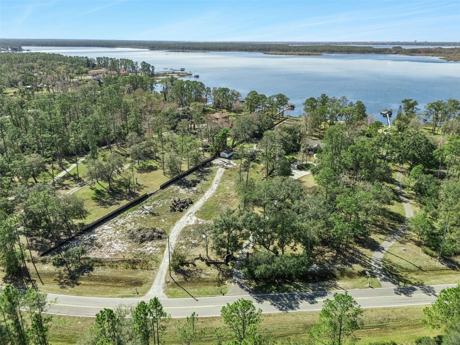 Image 25 of 30 For 12518 Lake Mary Jane Road