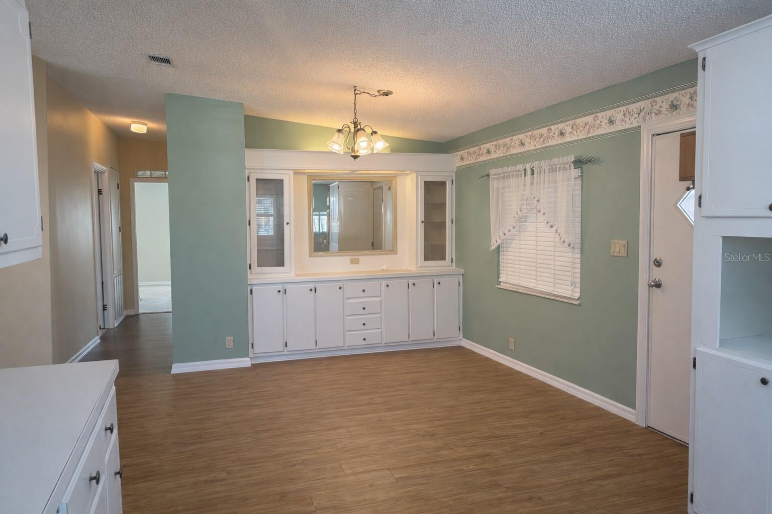 Image 9 of 27 For 25308 Casa Del Lago Lane