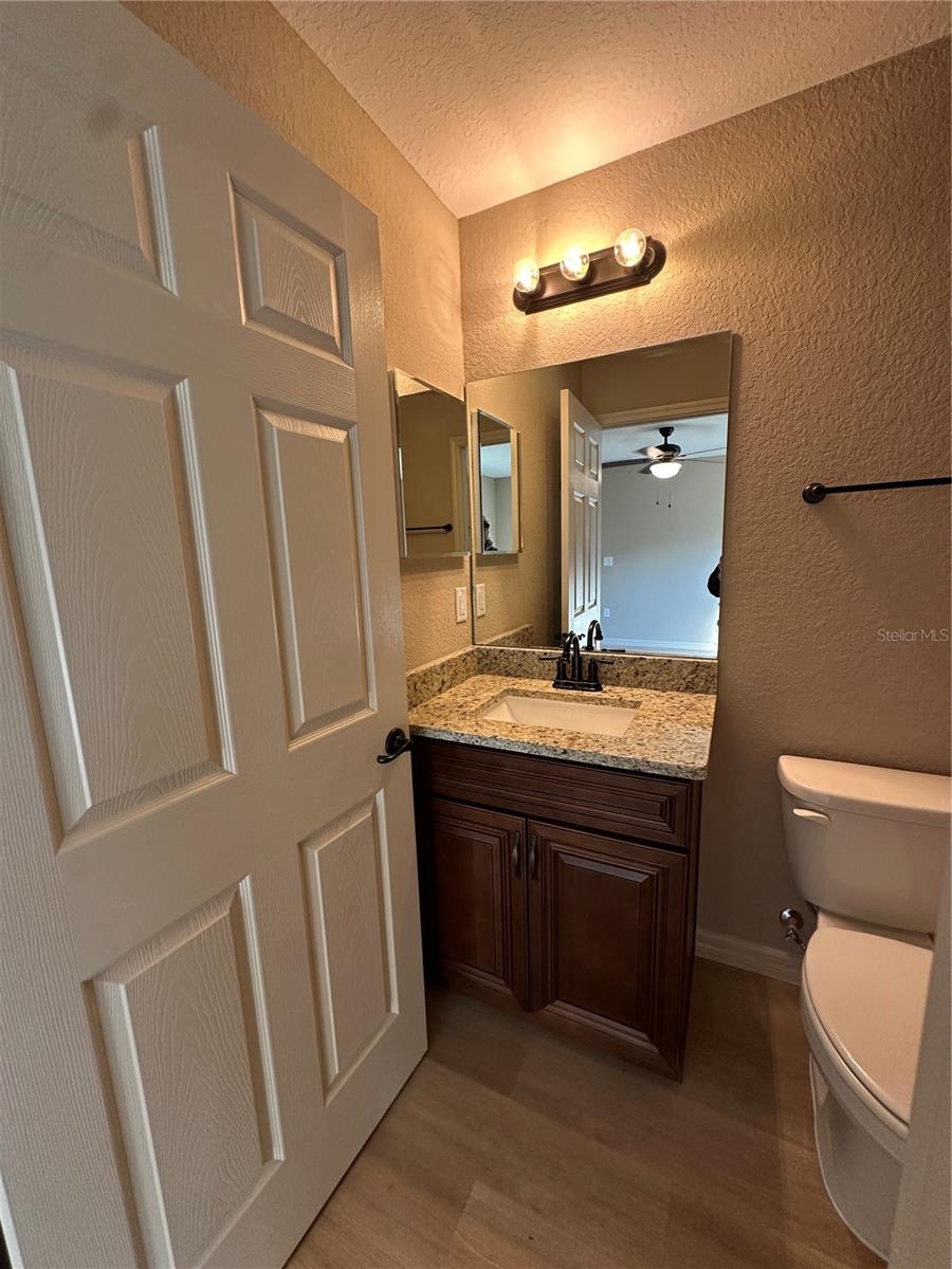 Image 10 of 17 For 5632 57th Street