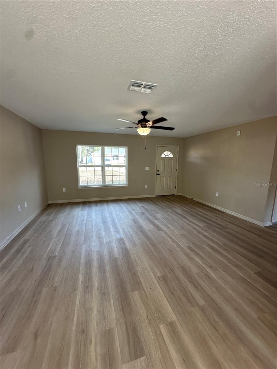 Image 2 of 17 For 5632 57th Street