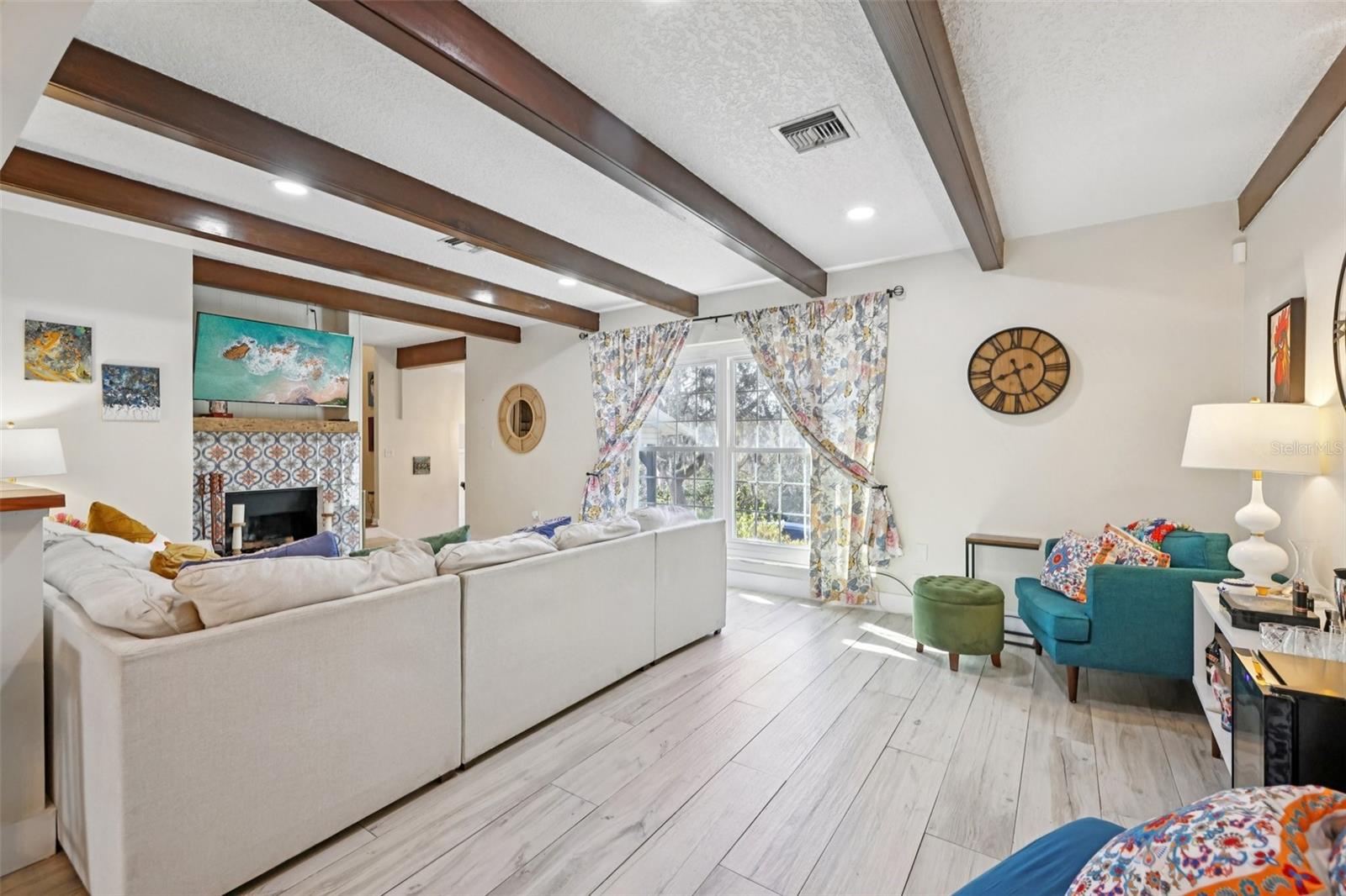 Image 9 of 40 For 1023 Morningside Drive