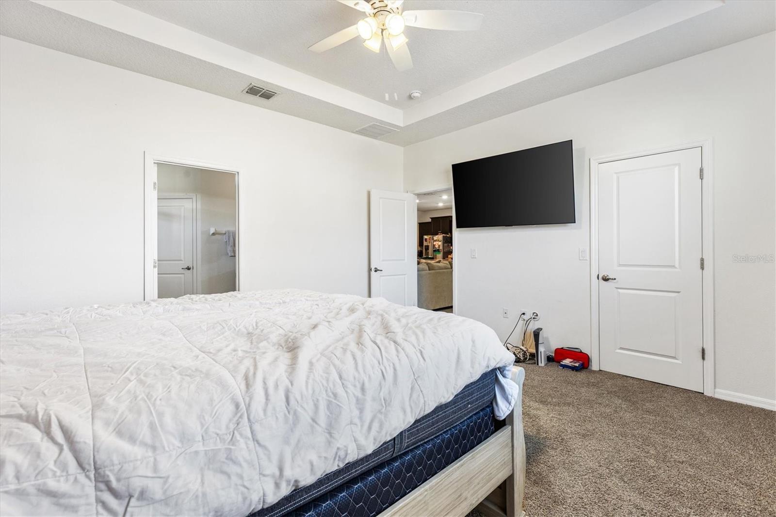 Image 12 of 19 For 5470 Sunshine Drive