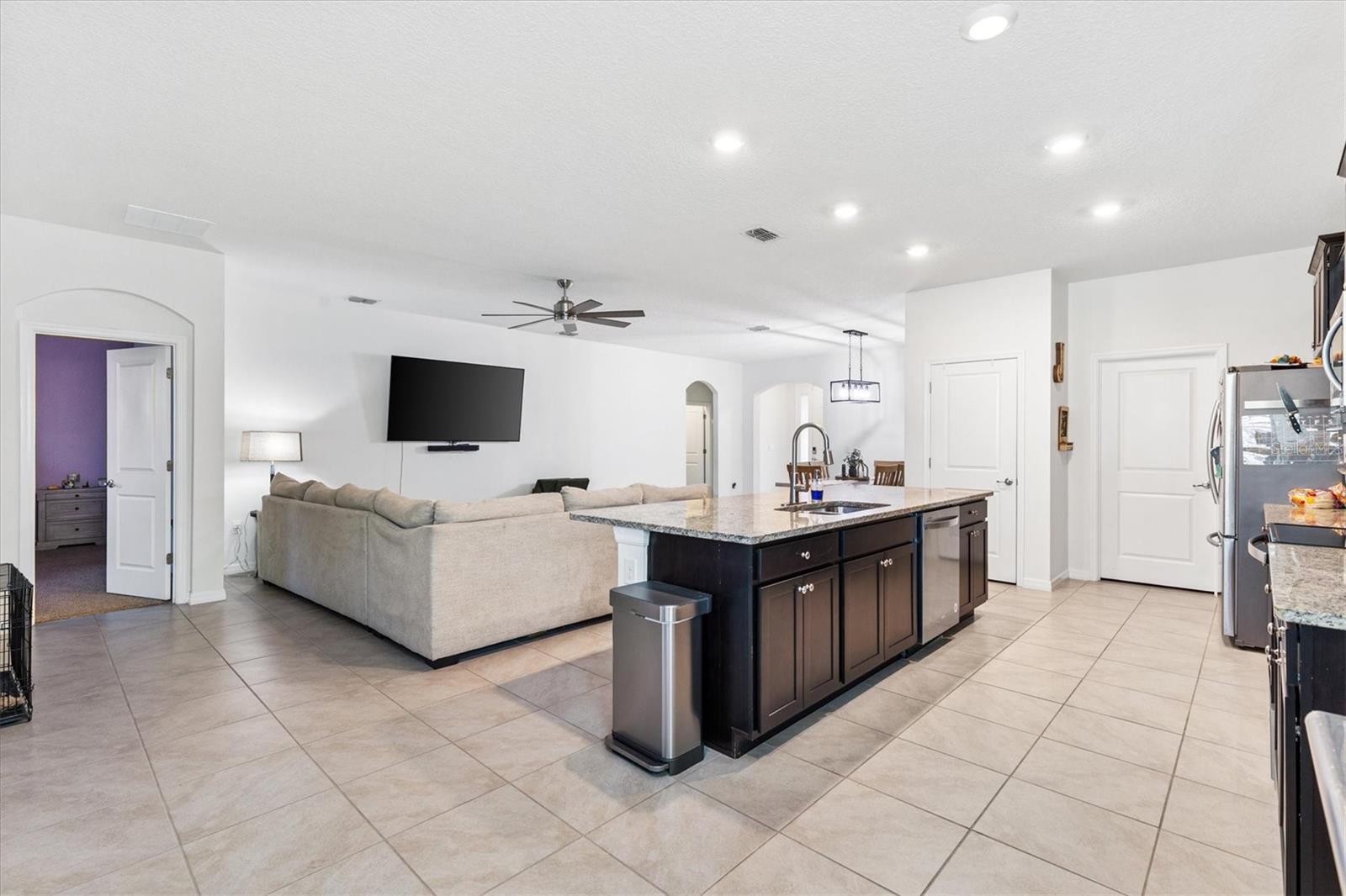 Image 8 of 19 For 5470 Sunshine Drive