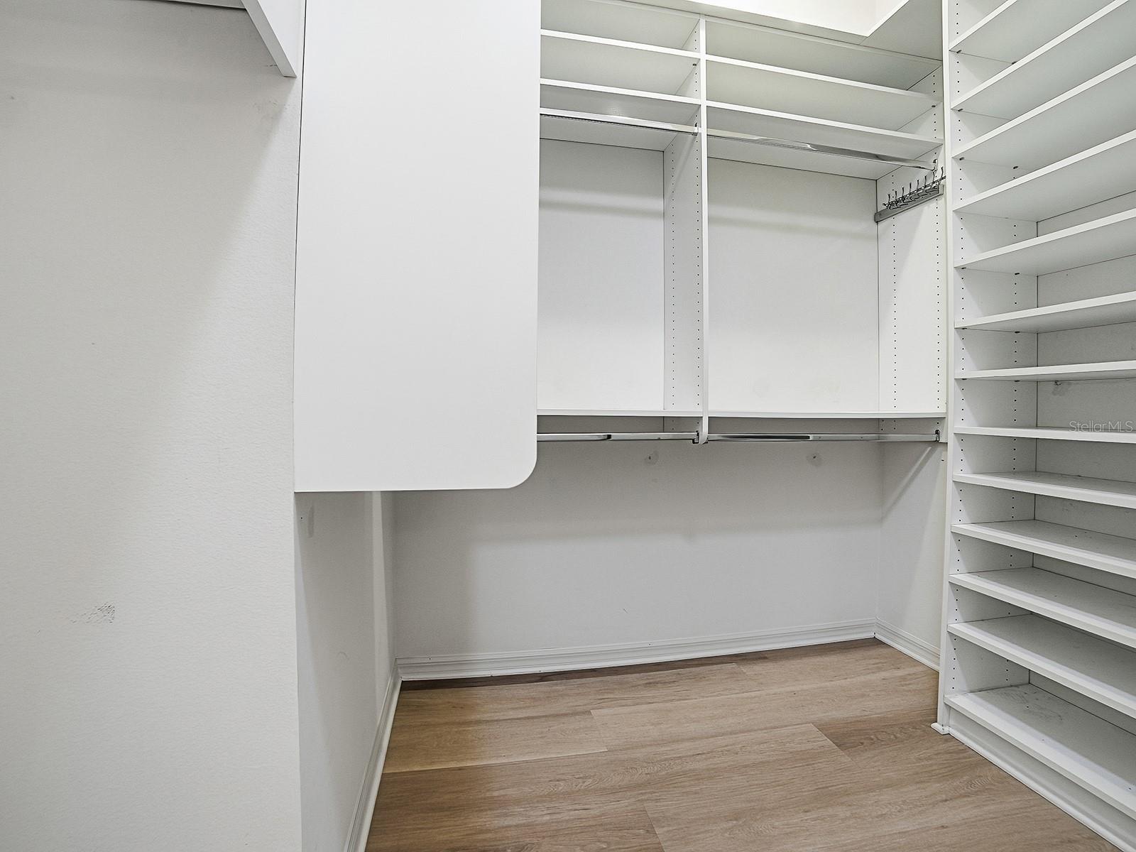 Image 18 of 43 For 7240 172nd Hazelwood Loop