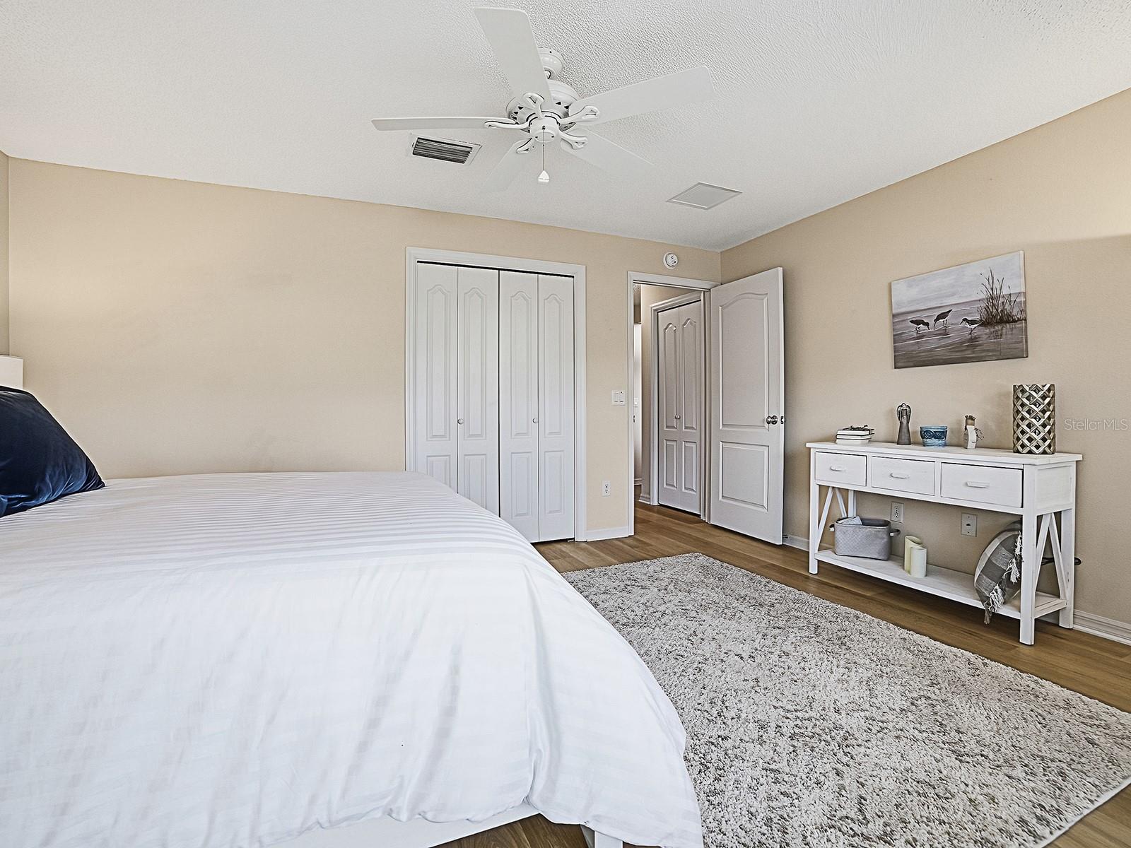 Image 20 of 43 For 7240 172nd Hazelwood Loop