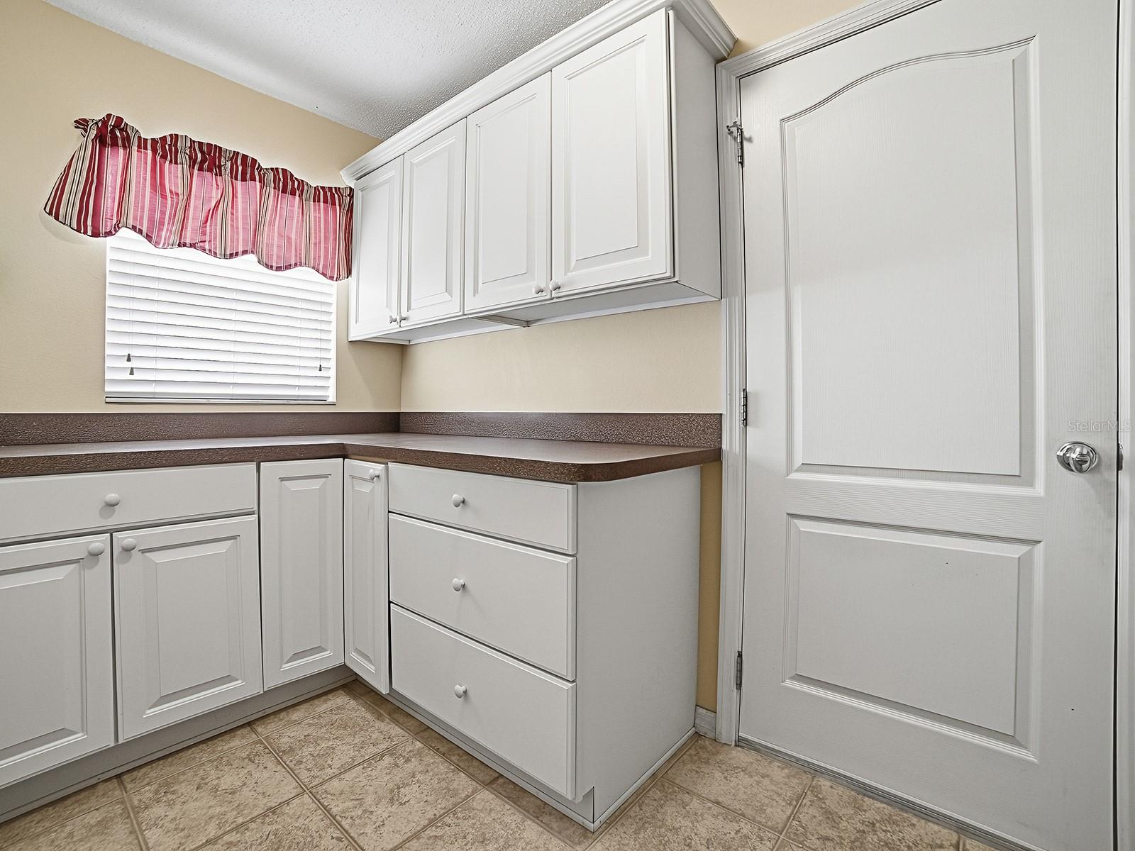 Image 33 of 43 For 7240 172nd Hazelwood Loop