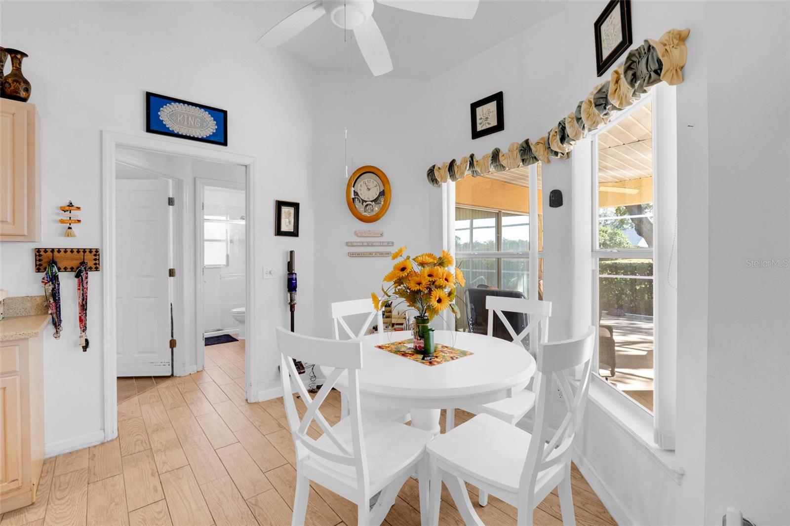 Image 9 of 46 For 16812 Rockwell Heights Lane