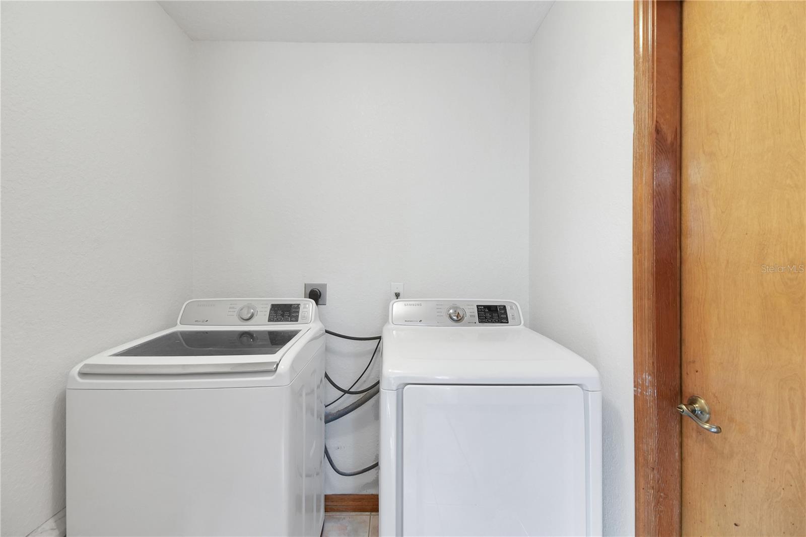 Image 38 of 44 For 4125 115th Street