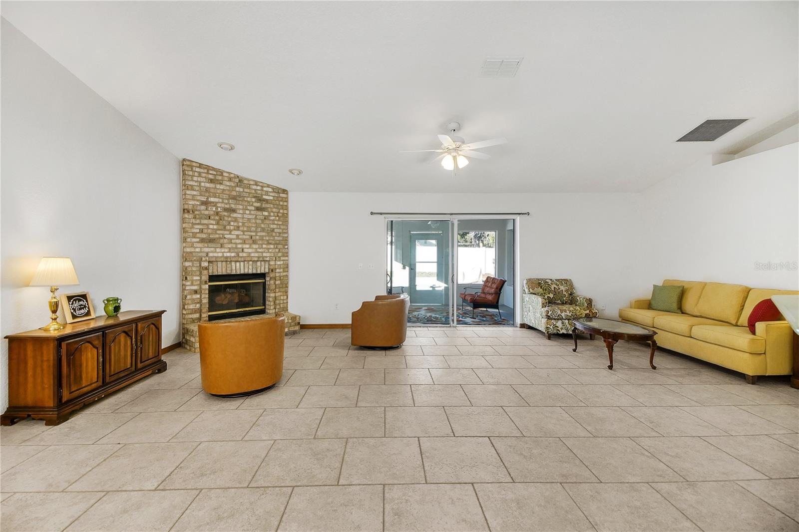 Image 4 of 44 For 4125 115th Street