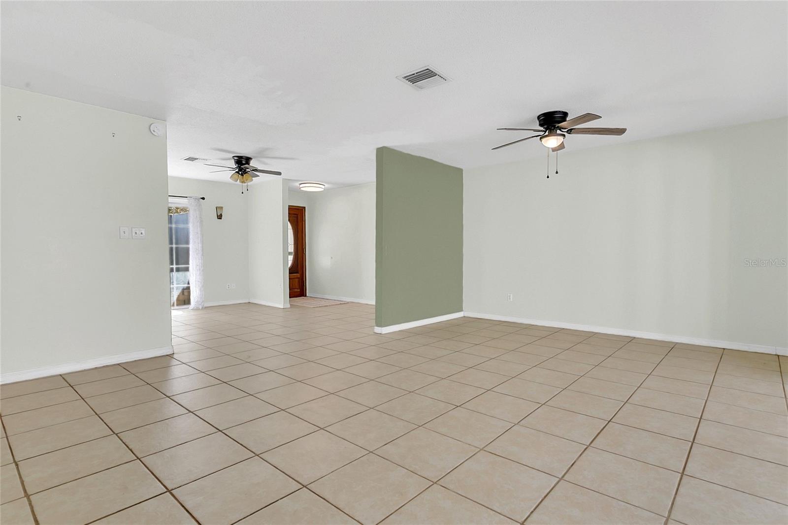 Image 12 of 24 For 561 Orange Street