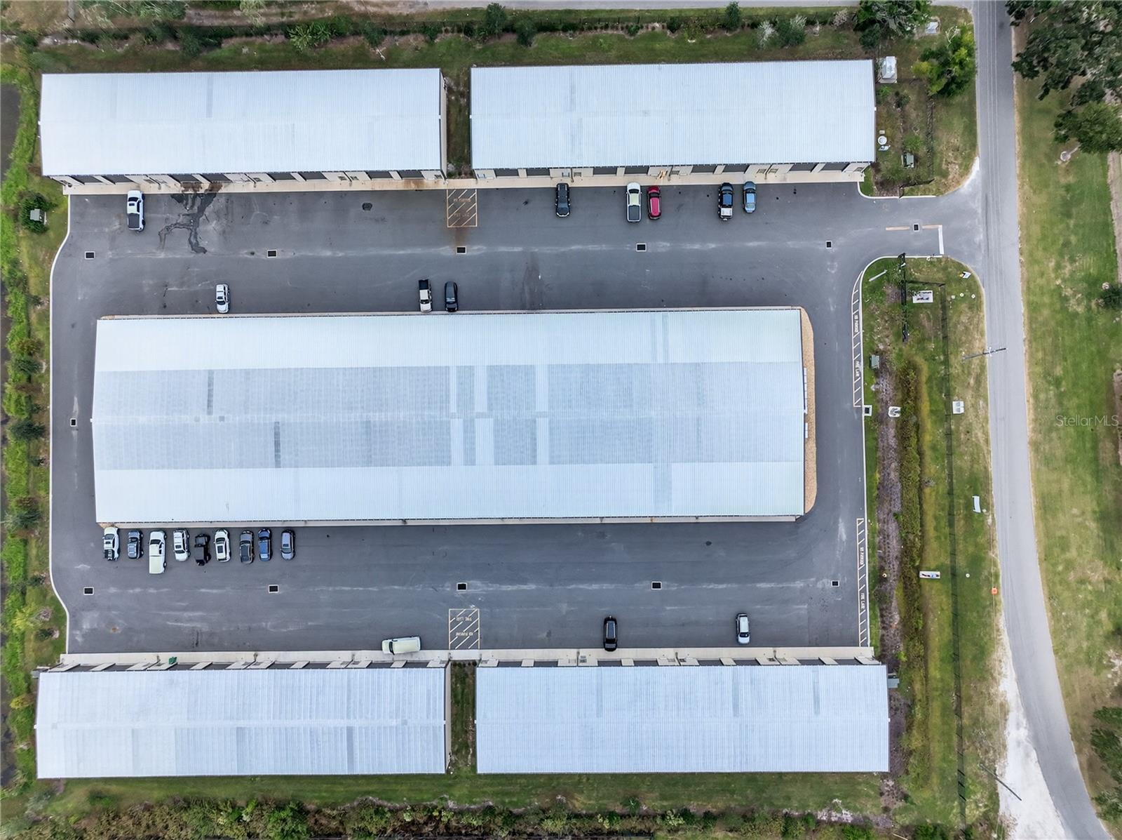 Listing photo id 0 for 4707 County Road 156