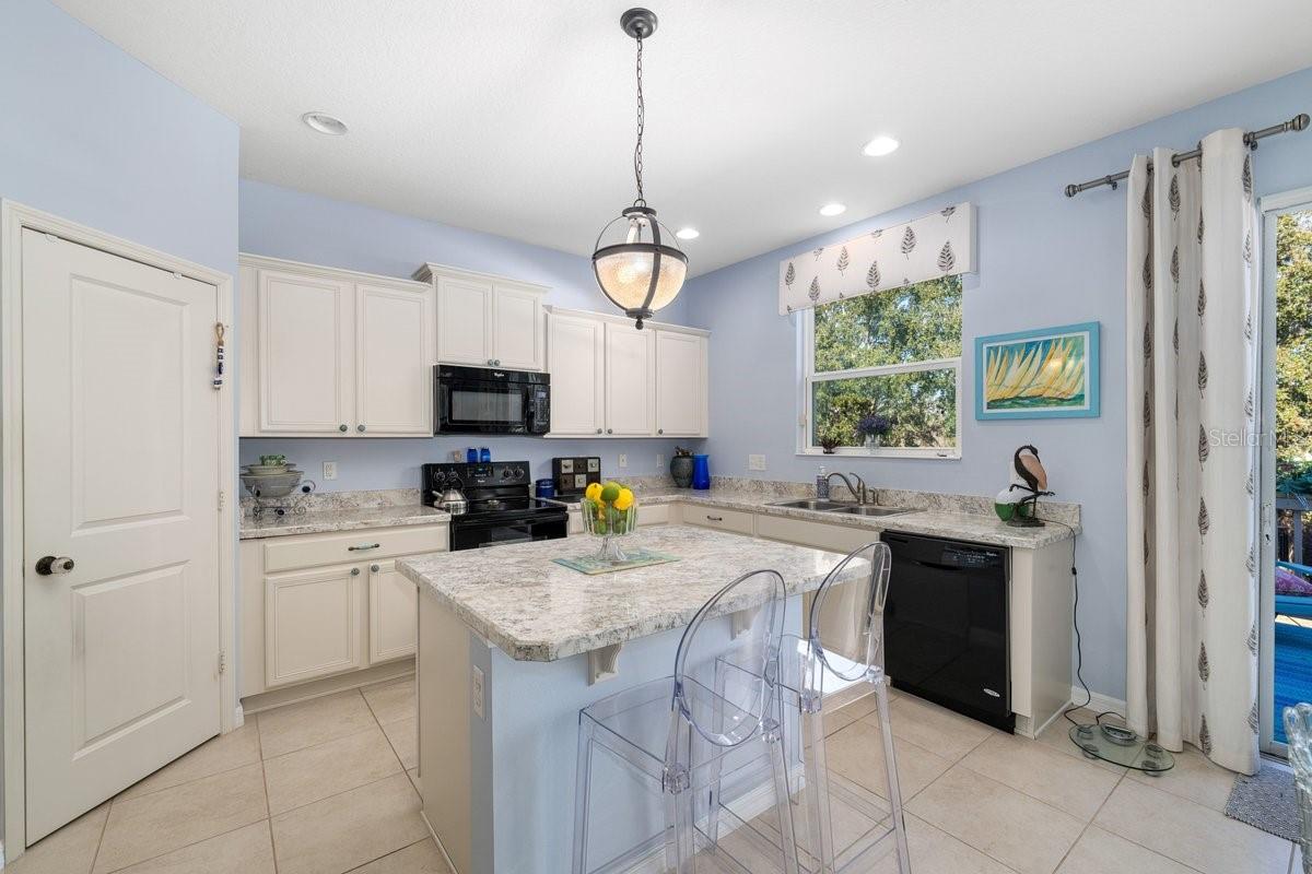 Image 6 of 40 For 2903 Etowah Park Boulevard