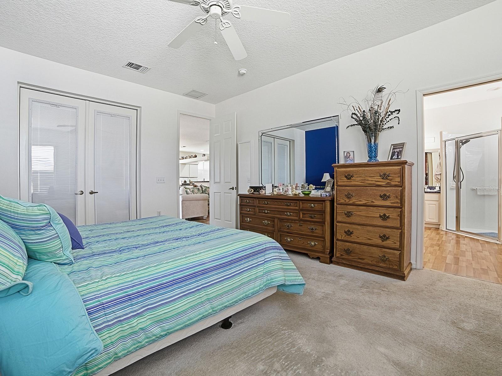 Image 19 of 37 For 33122 Meadow Side Court