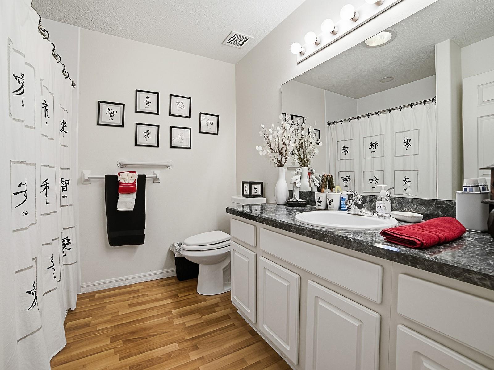 Image 24 of 37 For 33122 Meadow Side Court