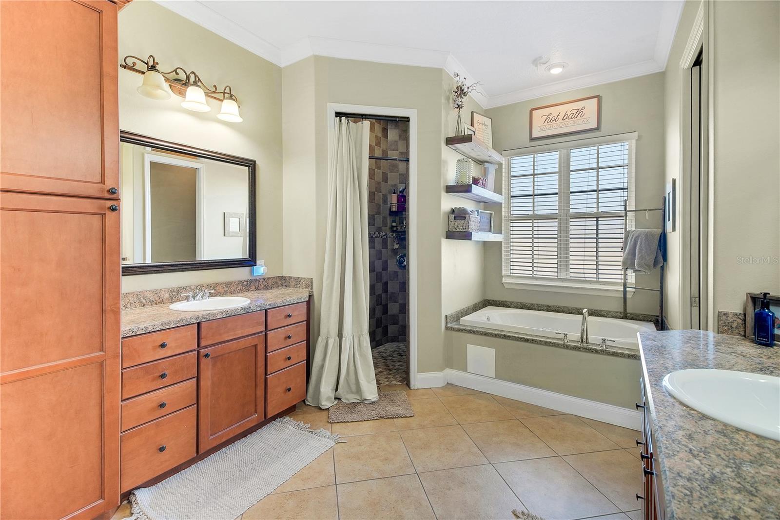 Image 24 of 59 For 1102 Myrtle Breezes Court