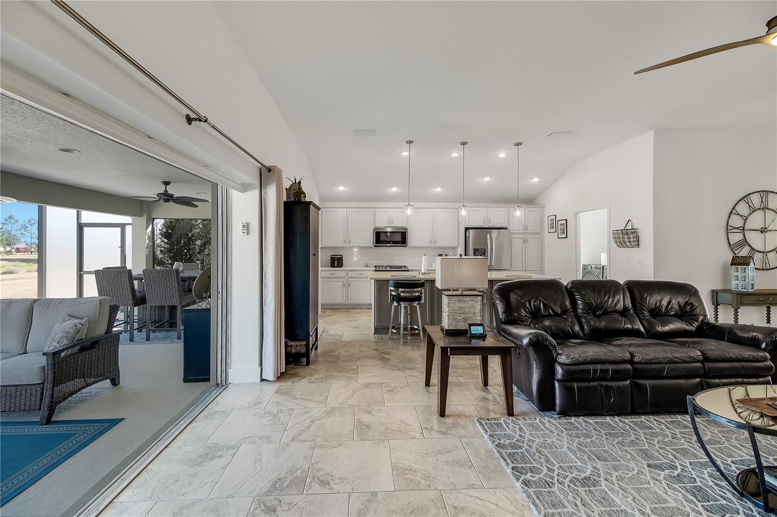 Image 17 of 55 For 2144 Biller Circle