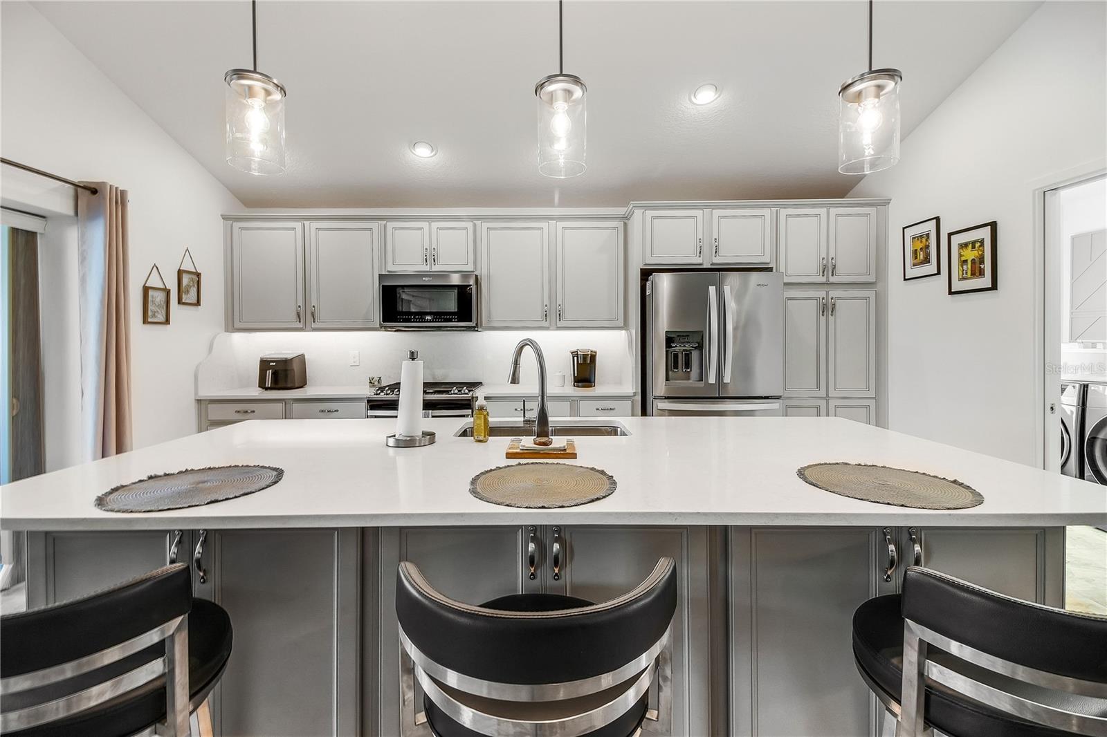 Image 20 of 55 For 2144 Biller Circle