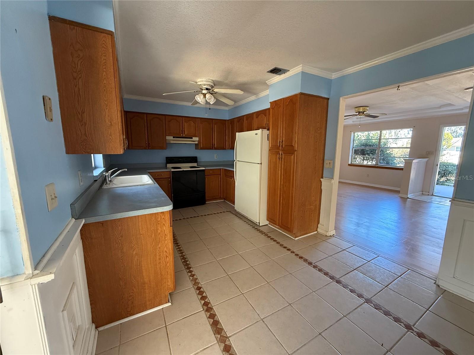 Image 5 of 17 For 12314 Virginia Drive