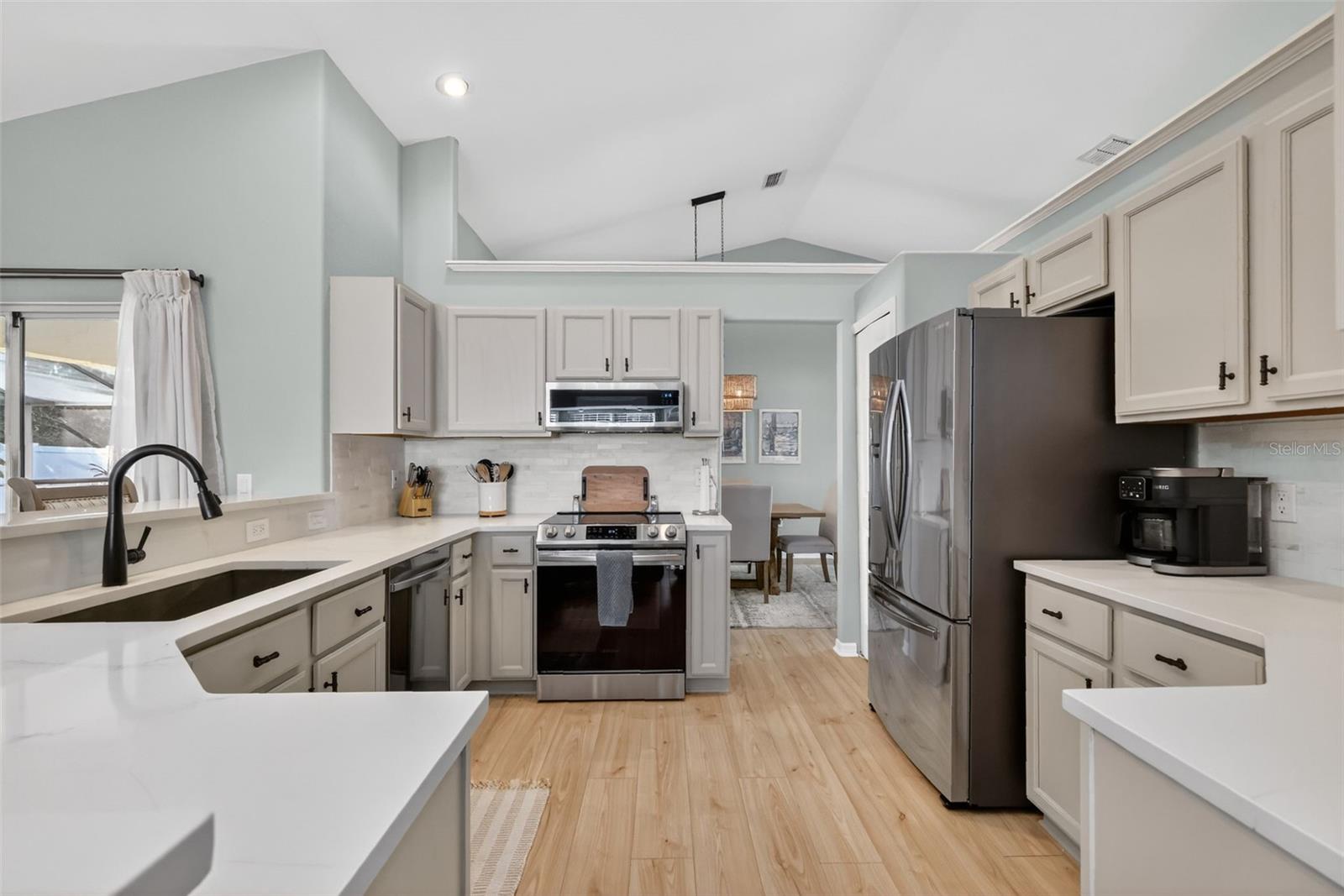 Image 14 of 35 For 773 Crooked Creek Dr