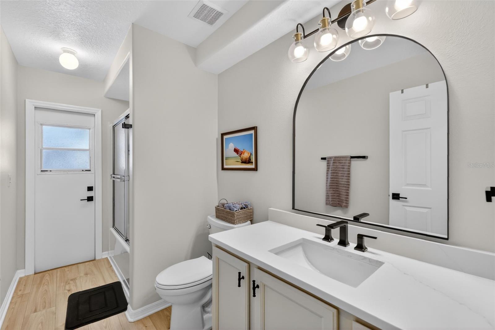 Image 25 of 35 For 773 Crooked Creek Dr