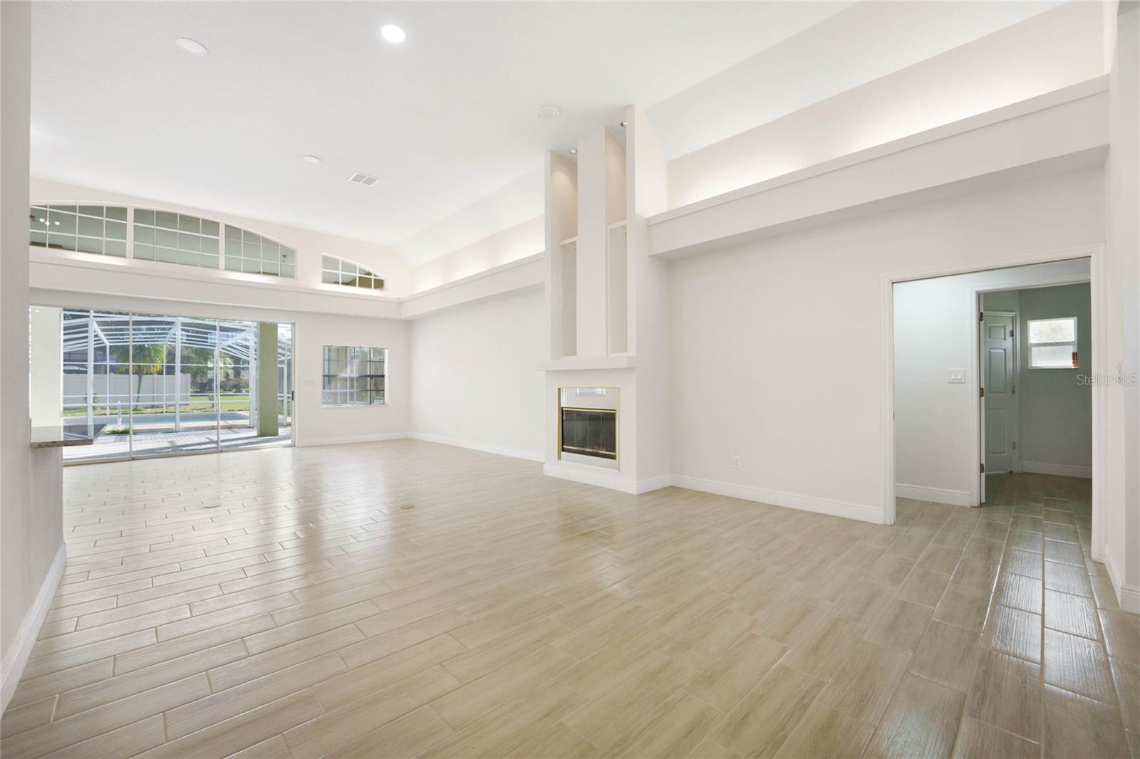 Image 5 of 34 For 3003 Zaharias Drive