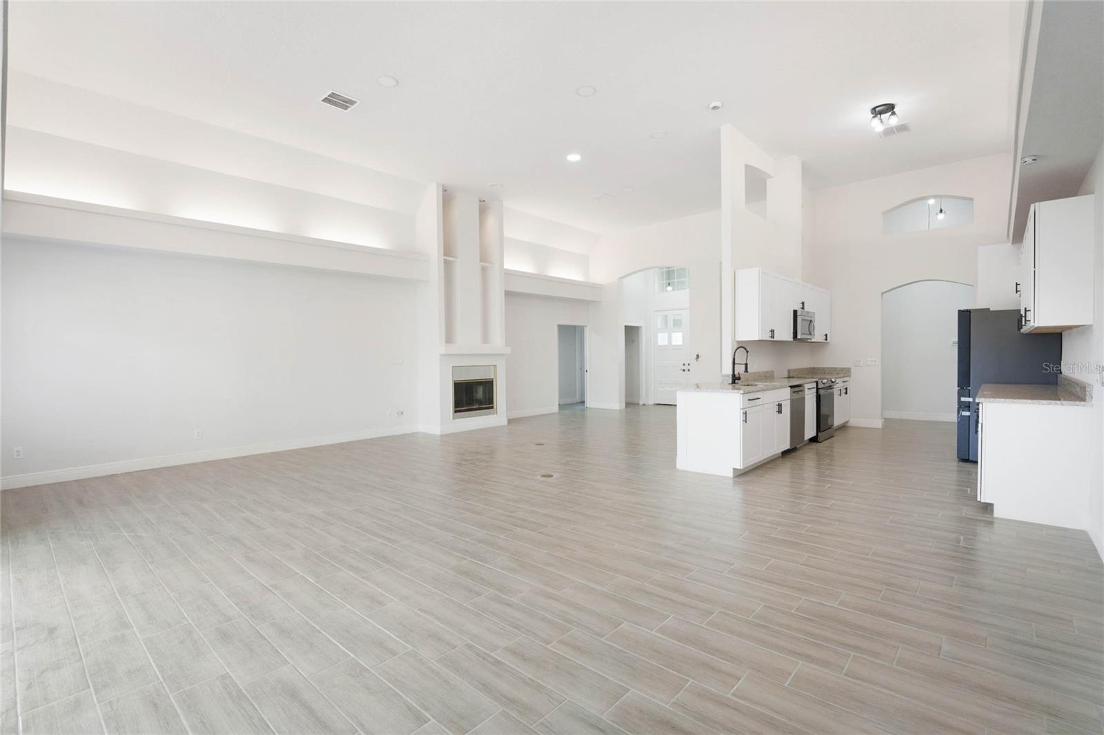 Image 9 of 34 For 3003 Zaharias Drive