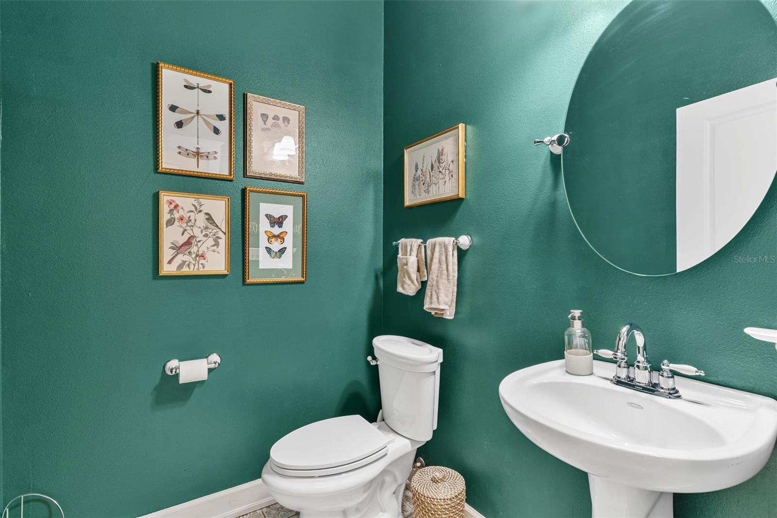 Image 25 of 54 For 10616 Poe Street