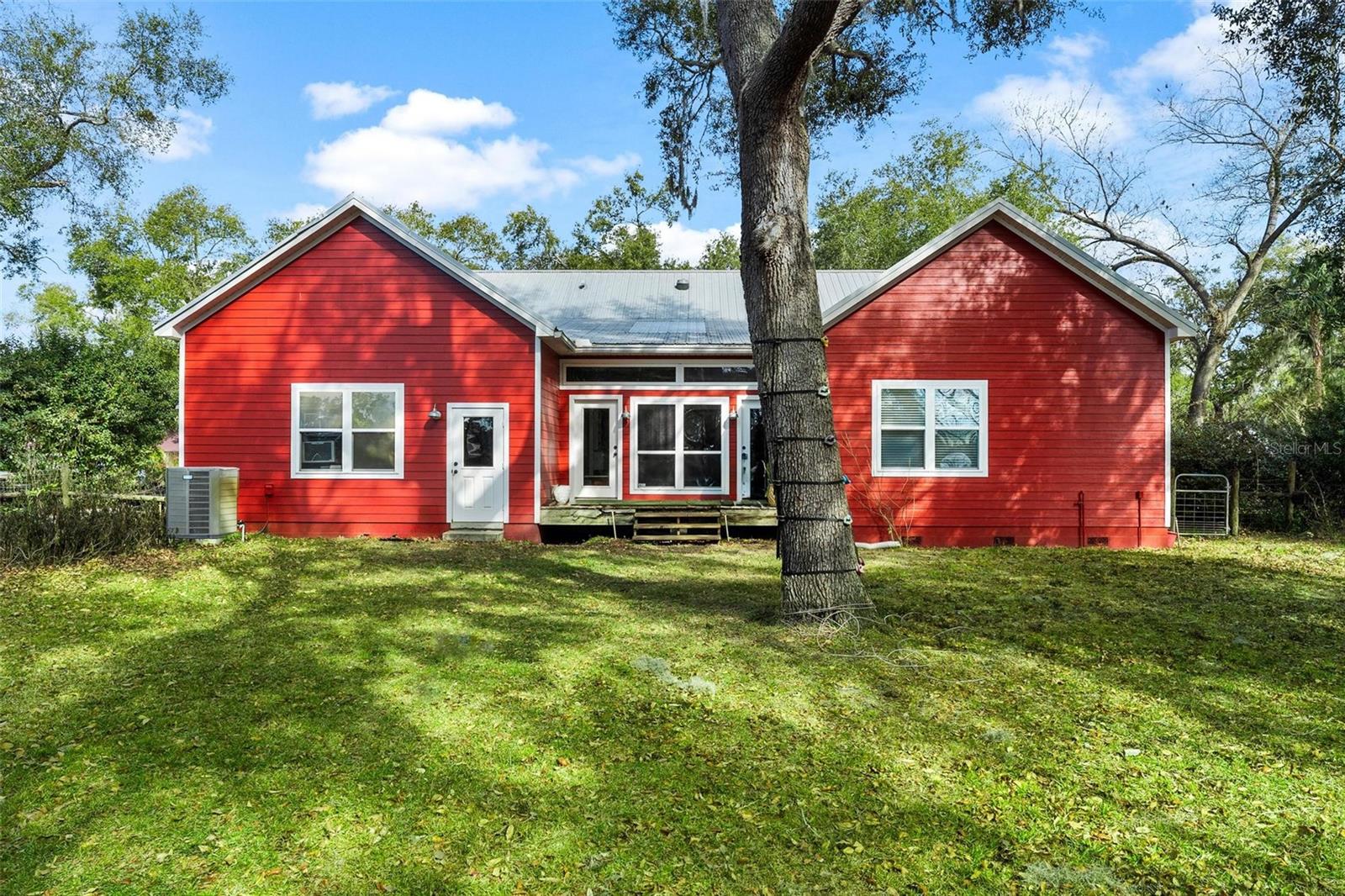 Image 45 of 54 For 10616 Poe Street