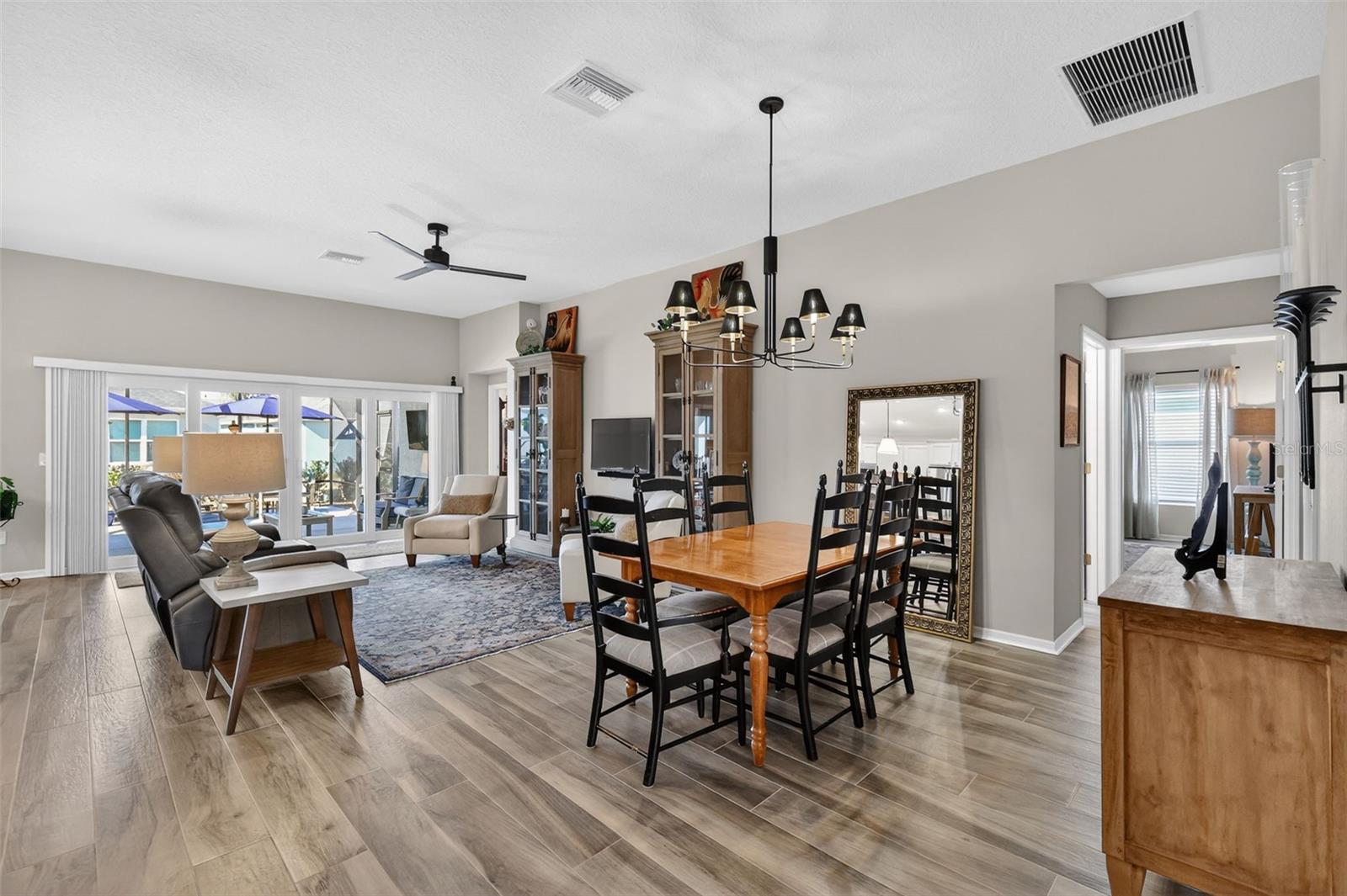 Image 15 of 45 For 1744 Woelkers Circle