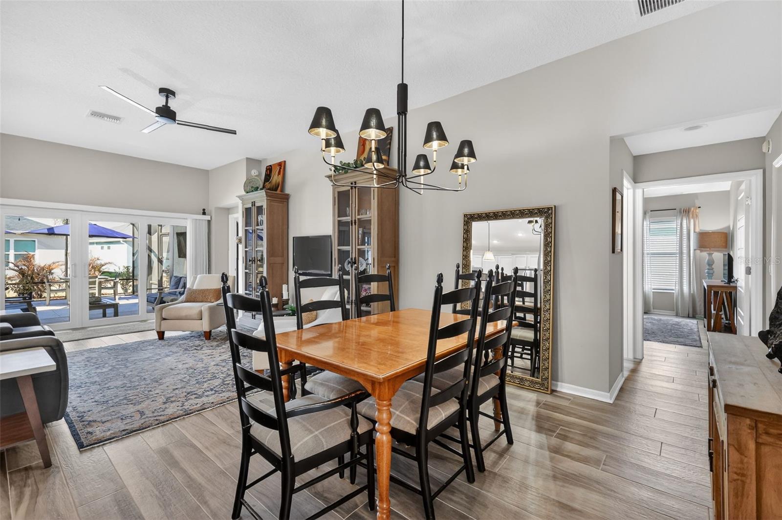 Image 16 of 45 For 1744 Woelkers Circle