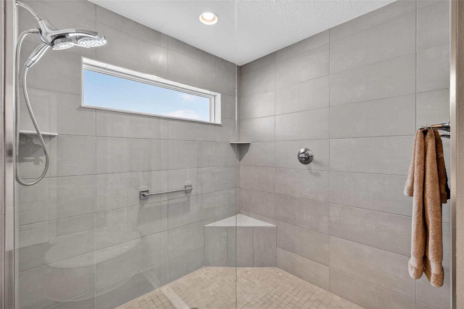 Image 21 of 45 For 1744 Woelkers Circle